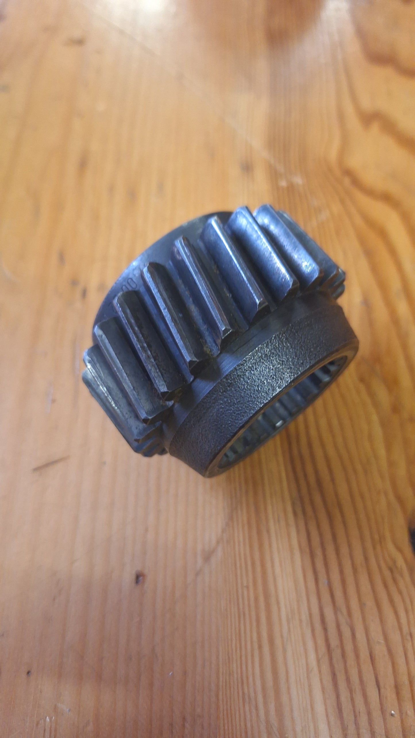 Stirnrad L Z= 23 gebraucht 135700220024