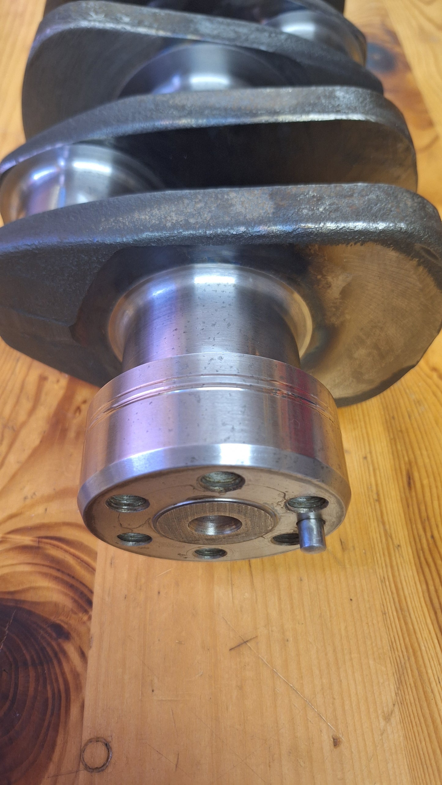 Kurbelwelle passend zu Steyr WD 408 gebraucht 140800020017