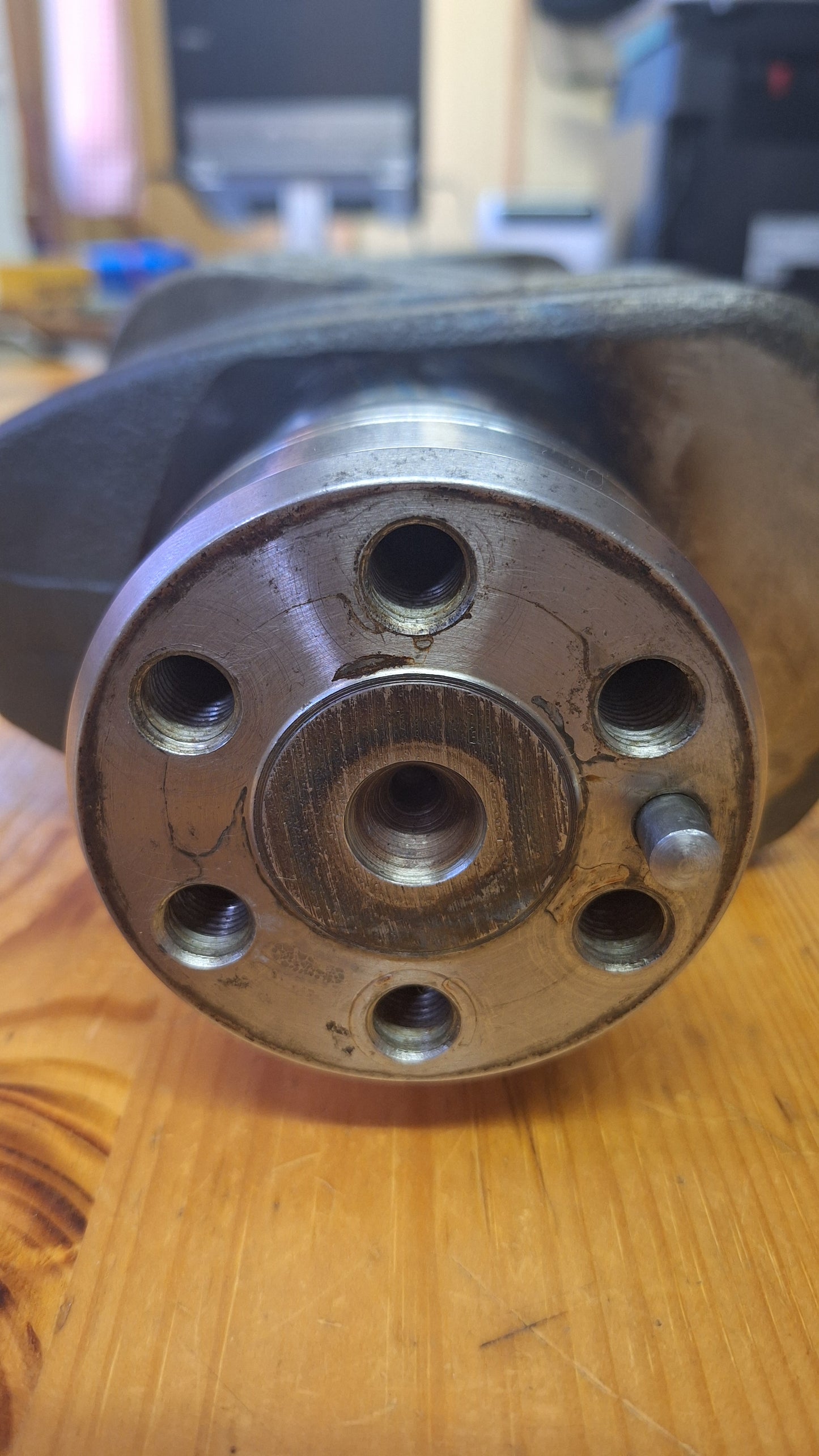 Kurbelwelle passend zu Steyr WD 408 gebraucht 140800020017