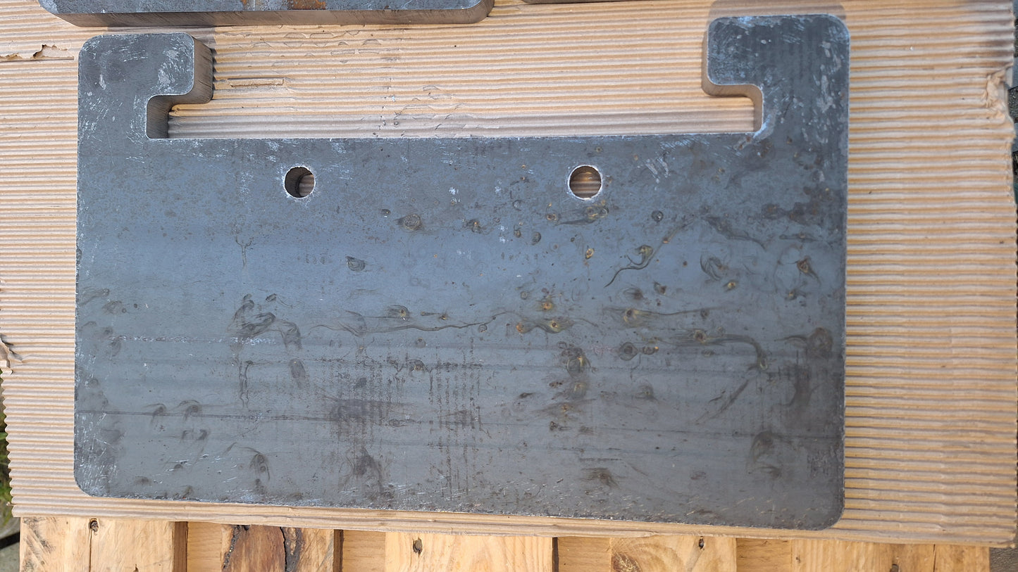 Frontgewichtsplatte goss zu Steyr 8140-8180