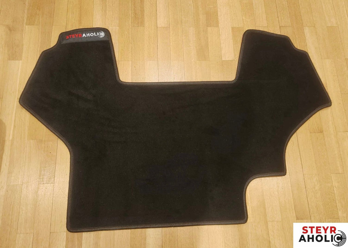 Velourteppich / Fußmatte passend zu Steyr CVT Tier 1 / 2