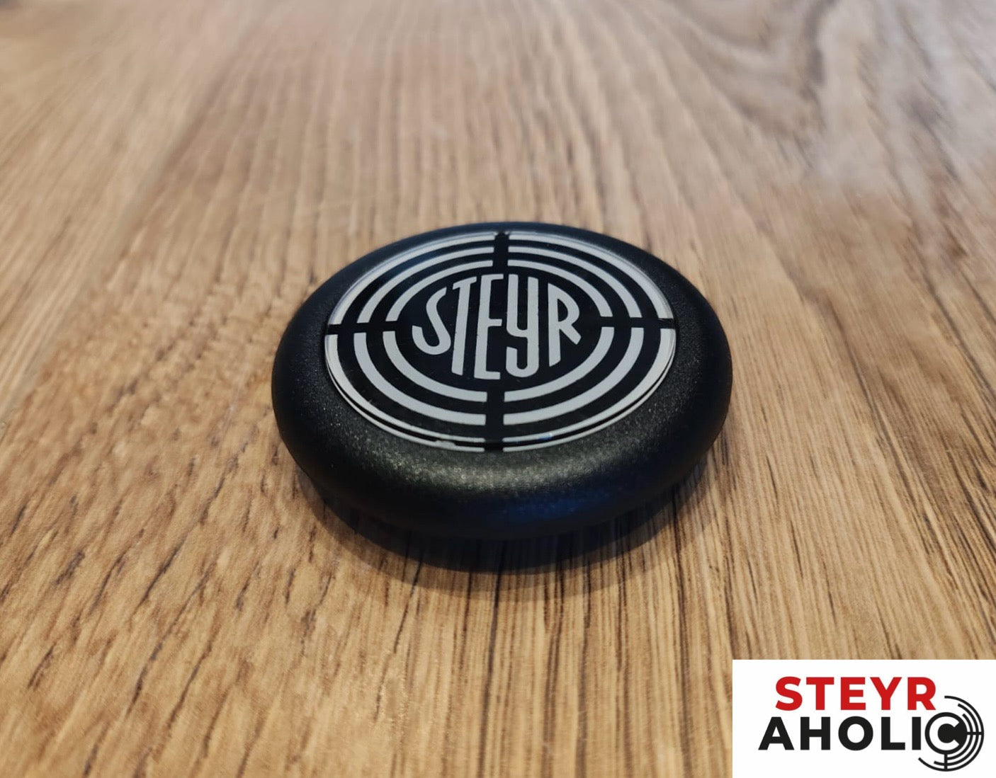 Abdeckkappe / Lenkradkappe 133700470207