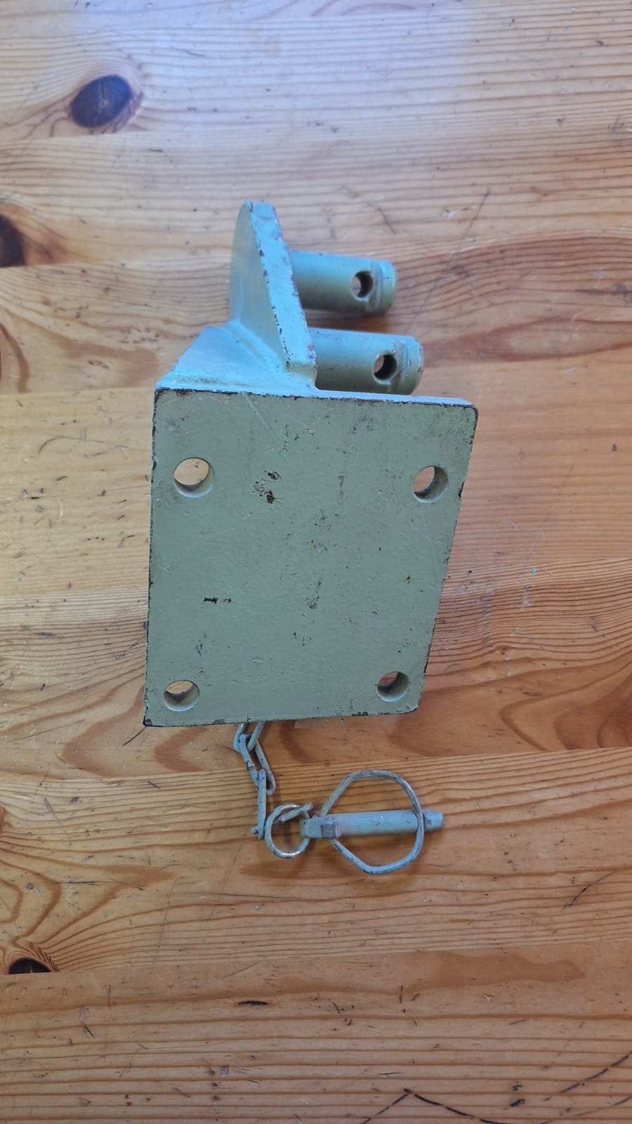 ORIGINAL Lagerblech rechts NEU 135700740008