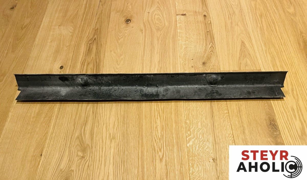 Steyr Innenverkleidung - Querholmverkleidung fürs Dach RS1 und RS2