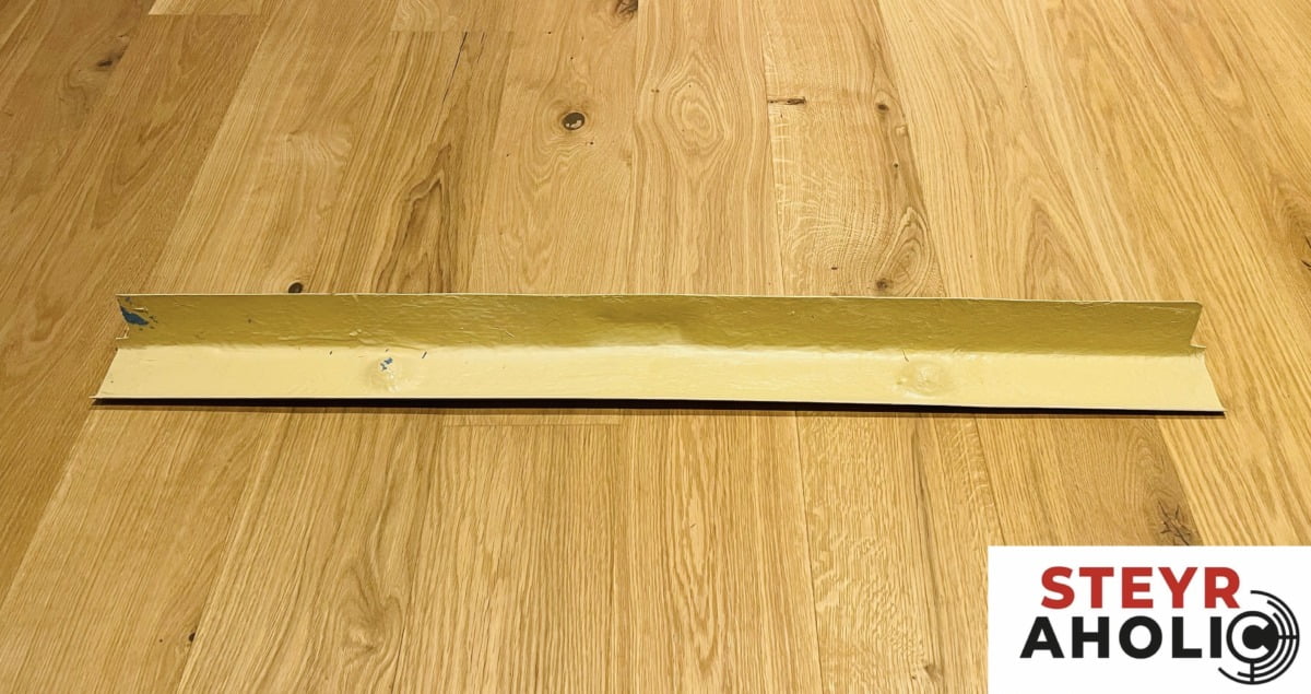Steyr Innenverkleidung - Querholmverkleidung fürs Dach RS1 und RS2 (beige)