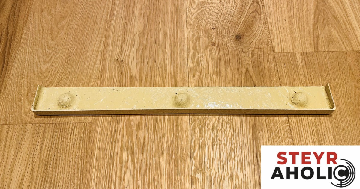 Steyr Innenverkleidung - Rahmenteilverkleidung (B-Säule unten li+re)