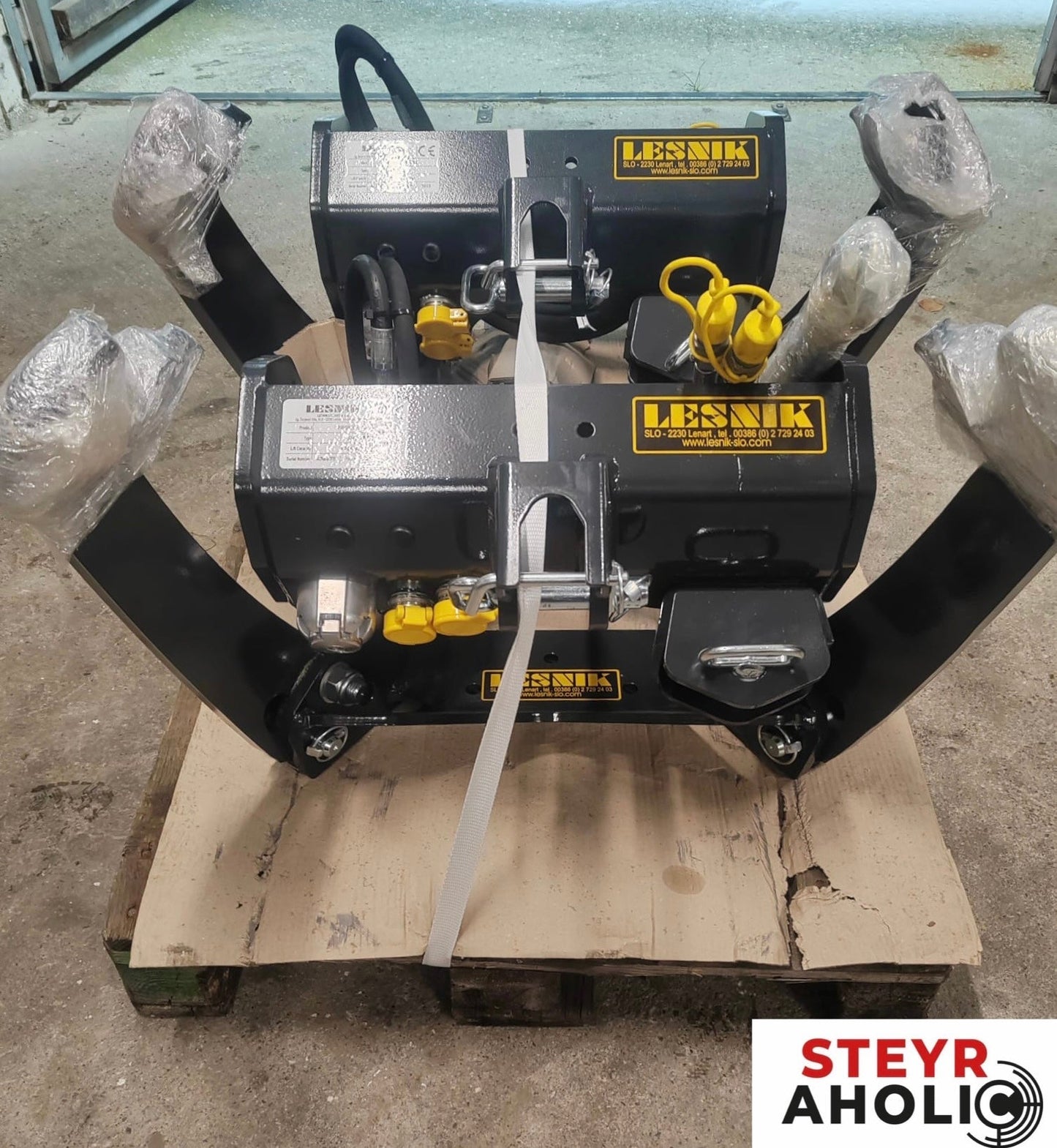 Lesnik Fronthydraulik SHL S25