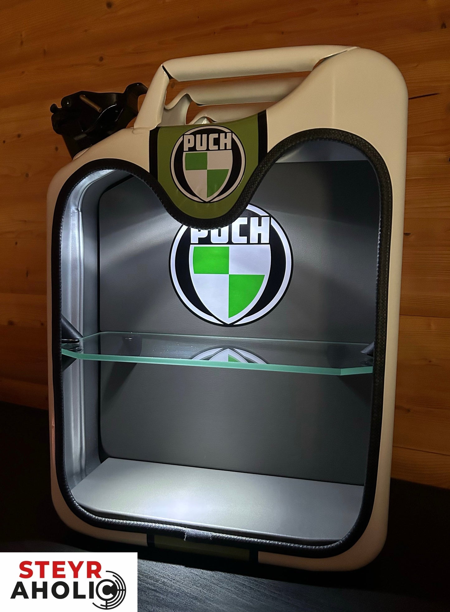 Puch Benzinkanister Vitrine