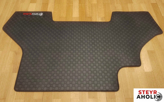 Hochwertige Gummimatte passend zu Steyr Serie 9000, CVT Tier 1 / 2