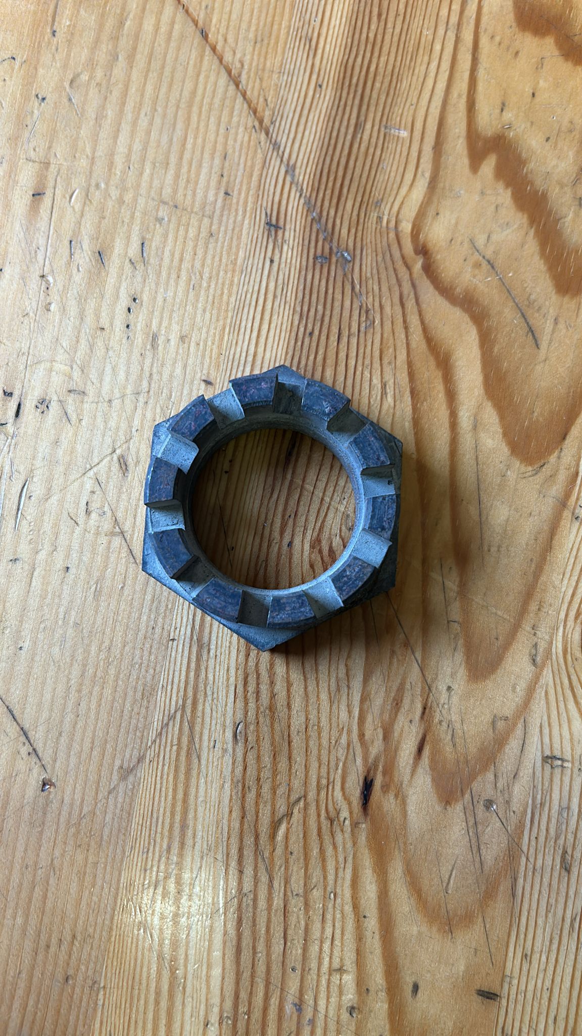 Original Kronenmutter M46x1.5 37700329117
