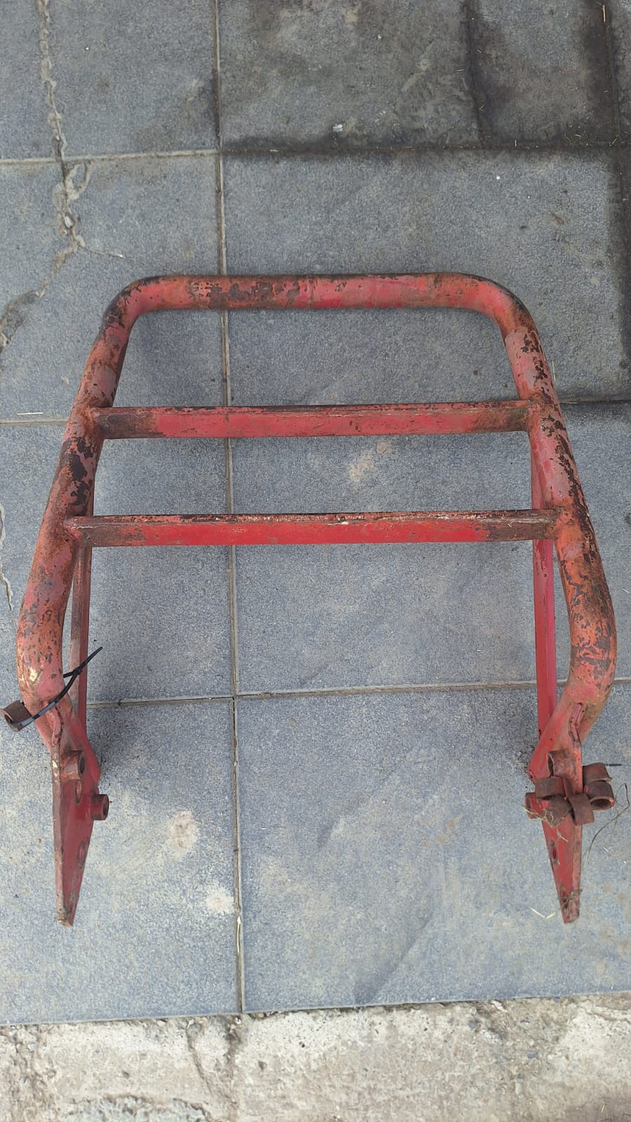 Frontbügel zu Steyr Plus Serie