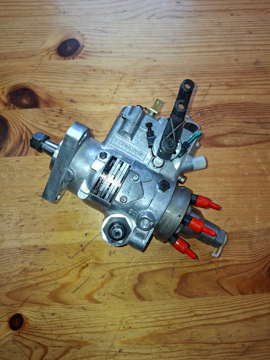 6 Zyl. Verteilereinspritzpumpe Stanadyne 16209408070
