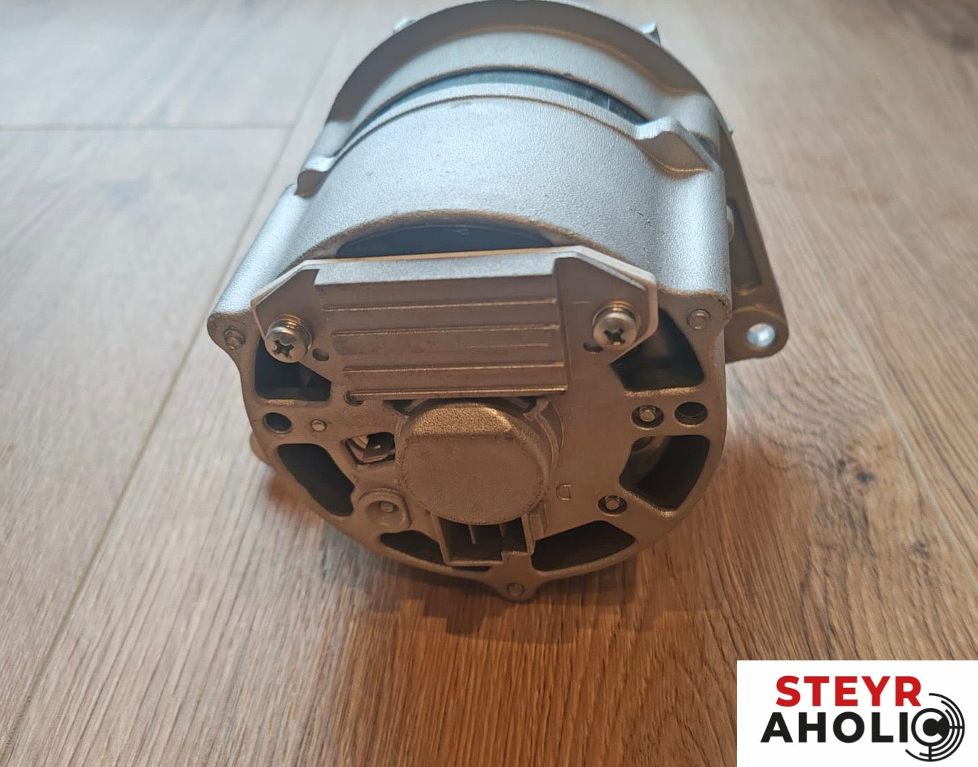 MAHLE Lichtmaschine 14 V, 33 A IA0062 / MG371 87751792