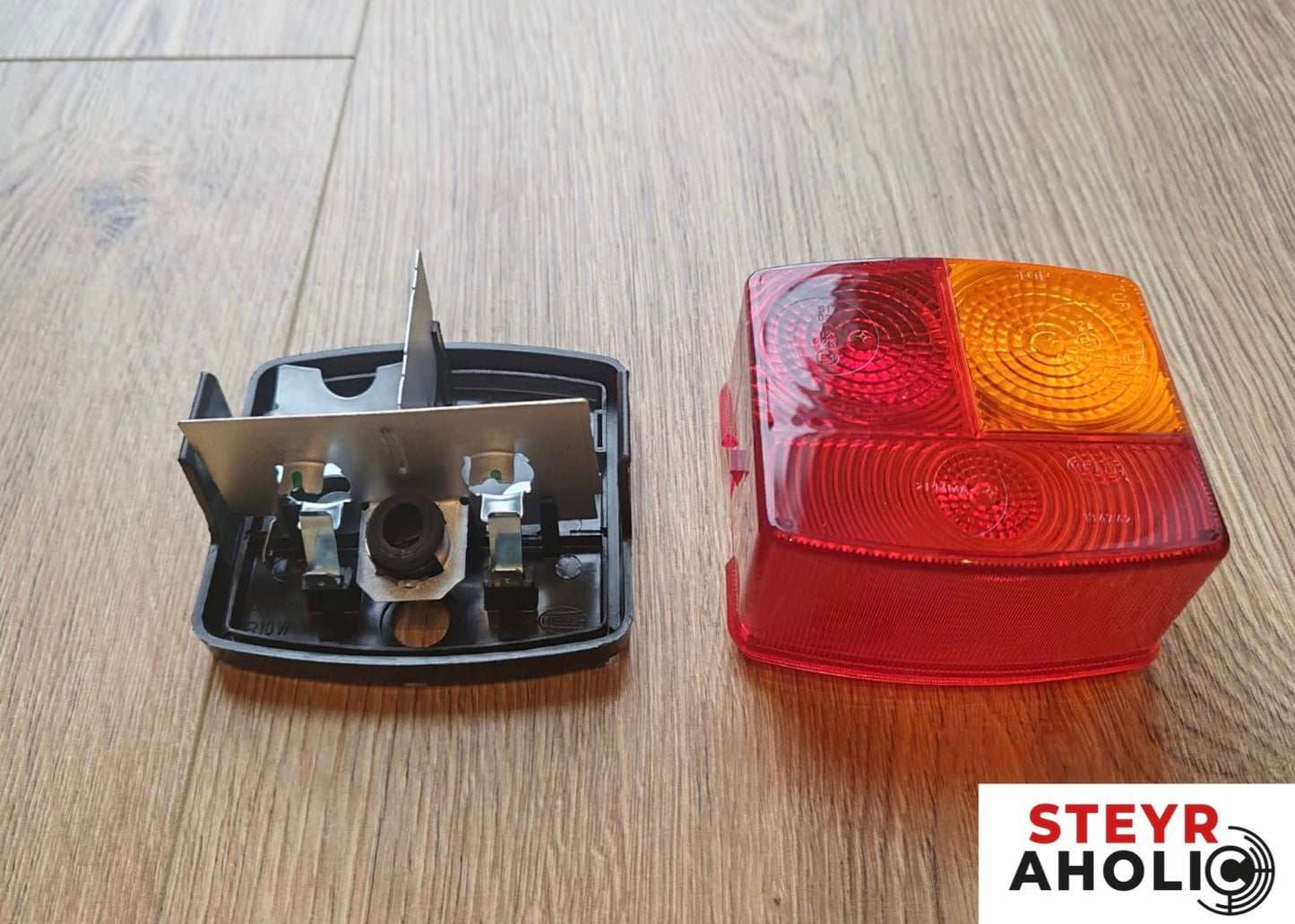 HELLA Leuchte hinten rechts 80er/900er Serie 3223264R91