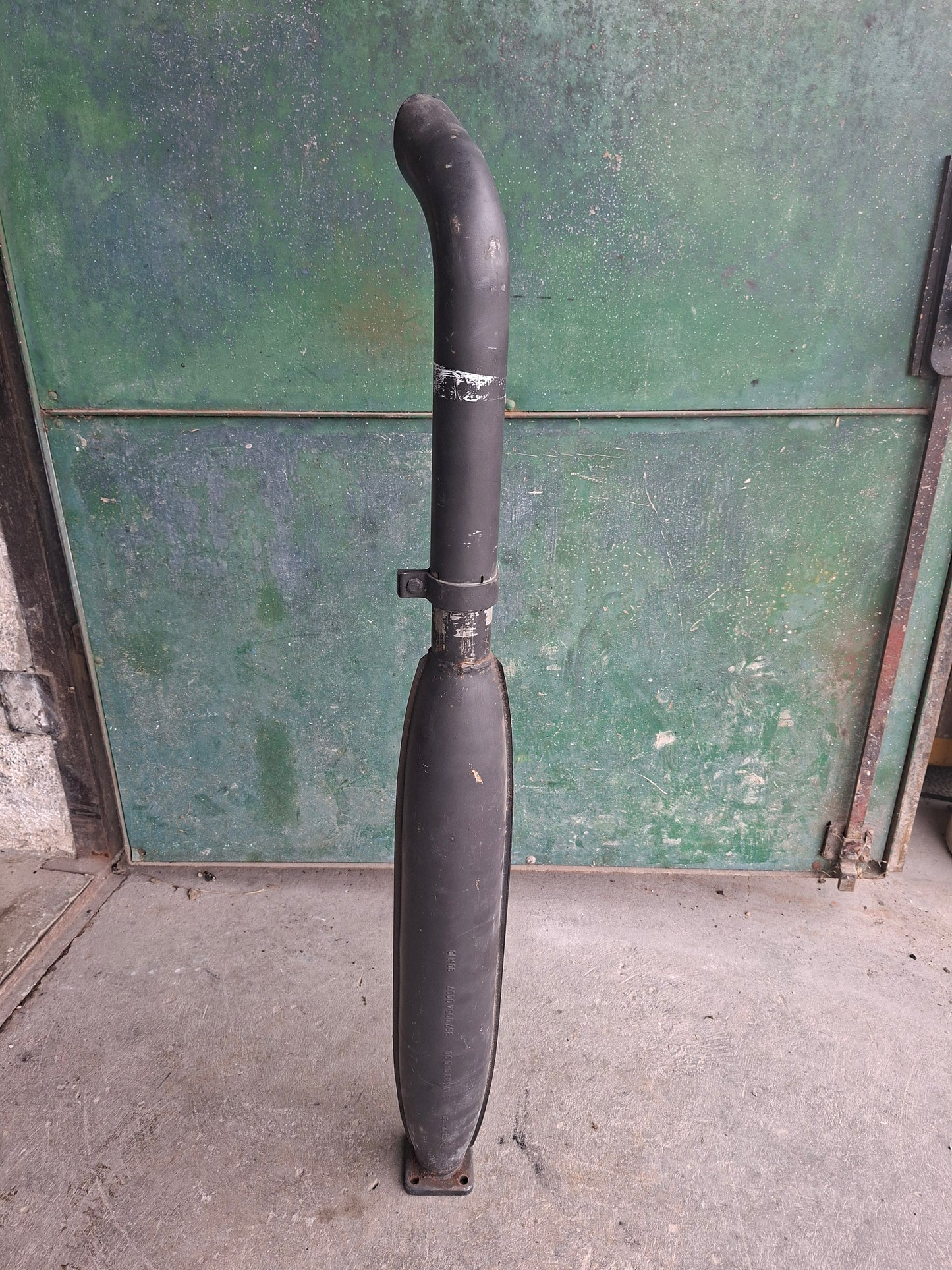 ORIGINAL Eberspächer Schalldämpfer Steyr 80er Serie 133700540197