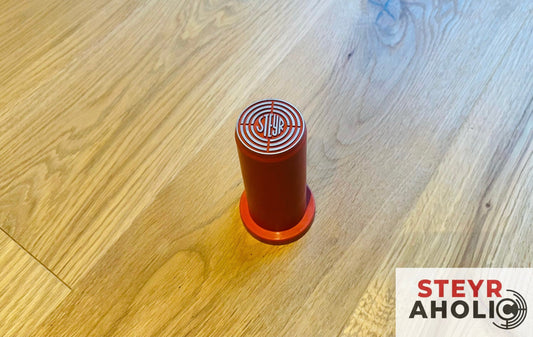 Zapfwellenschutz mit Steyr Logo "orange"